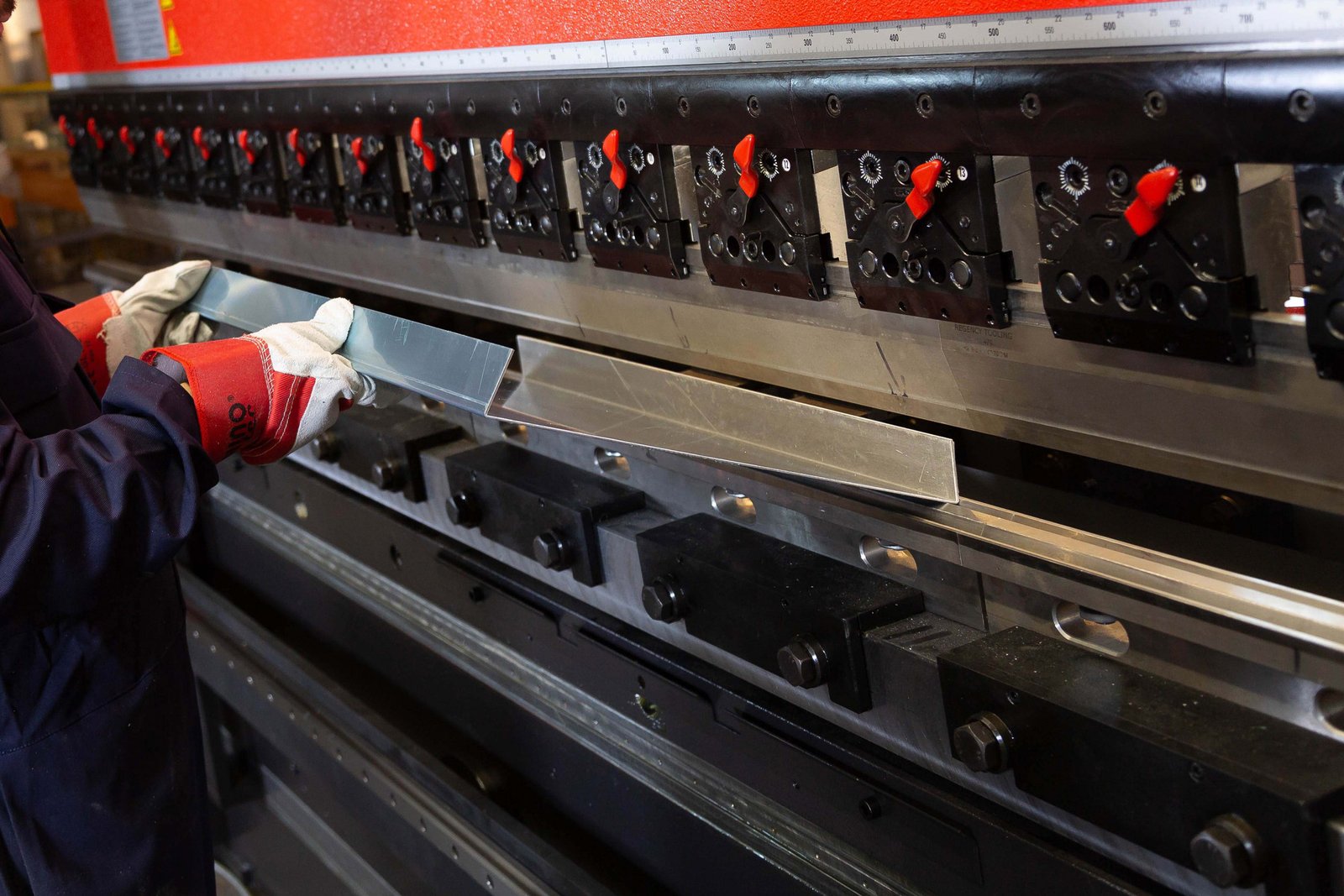 folding-service-accord-engineering Metal Folding Service